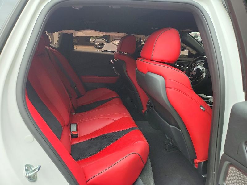 Photo 10 from auction – 2022 ACURA TLX with VIN 19UUB6F52NA002918