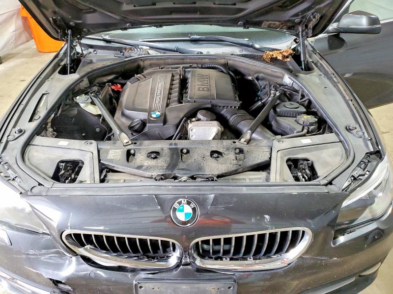 Photo 11 from auction – 2016 BMW 535 with VIN WBA5B3C5XGG258081