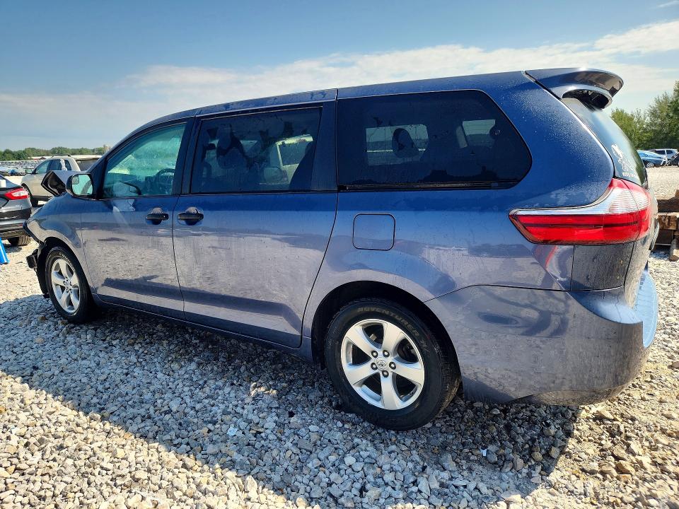 Photo 2 from auction – 2017 TOYOTA SIENNA with VIN 5TDZZ3DC9HS868767