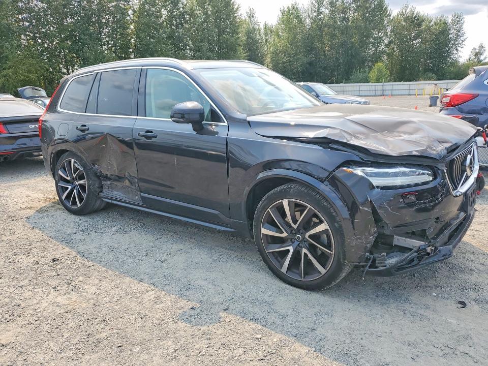 Photo 4 from auction – 2021 VOLVO XC90 with VIN YV4A221K7M1702677