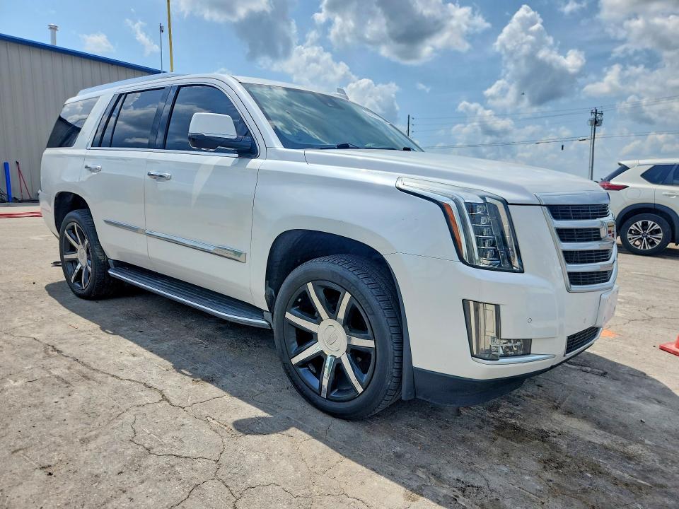 Photo 4 from auction – 2016 CADILLAC ESCALADE with VIN 1GYS4BKJ9GR383807
