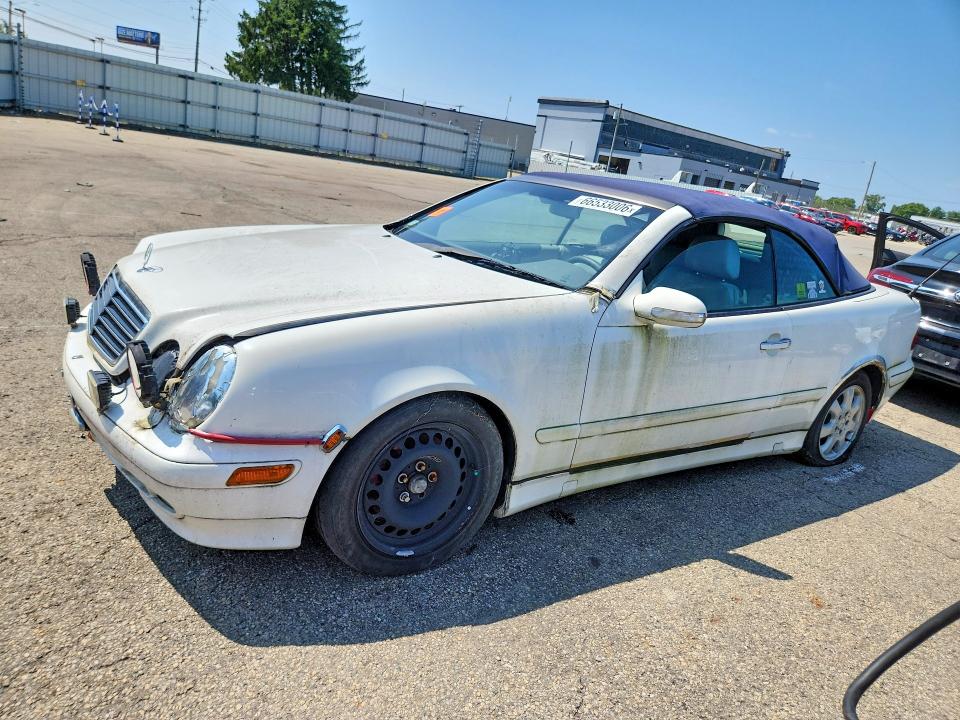 MERCEDES-BENZ CLK 2003 с VIN WDBLK65G23T141332 - Снимка от търг