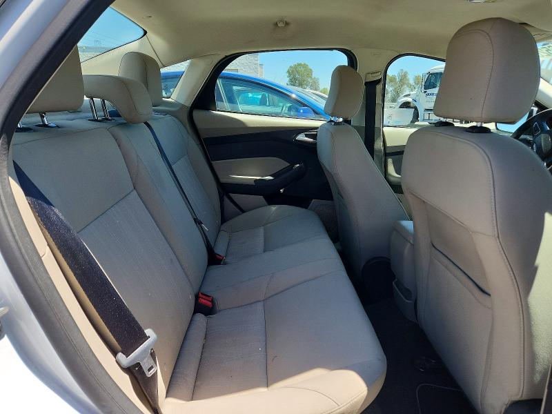 Photo 10 from auction – 2017 FORD FOCUS with VIN 1FADP3F29HL218008
