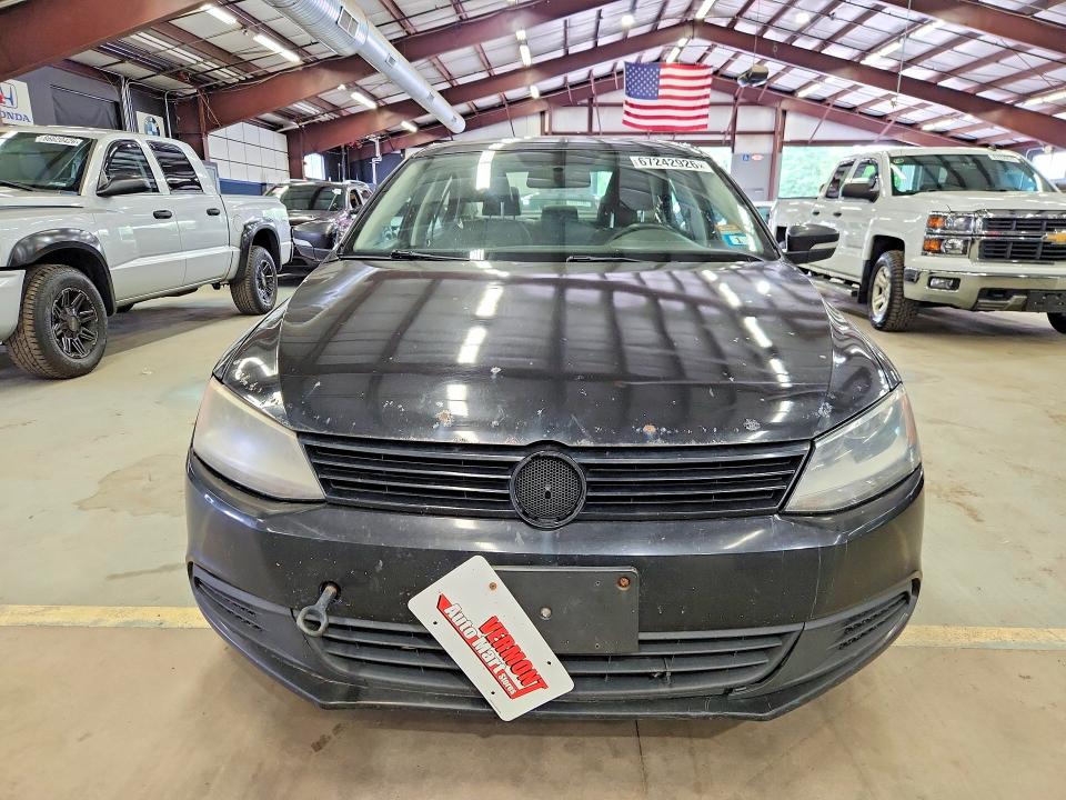Photo 5 from auction – 2011 VOLKSWAGEN JETTA with VIN 3VWDZ7AJ1BM359751