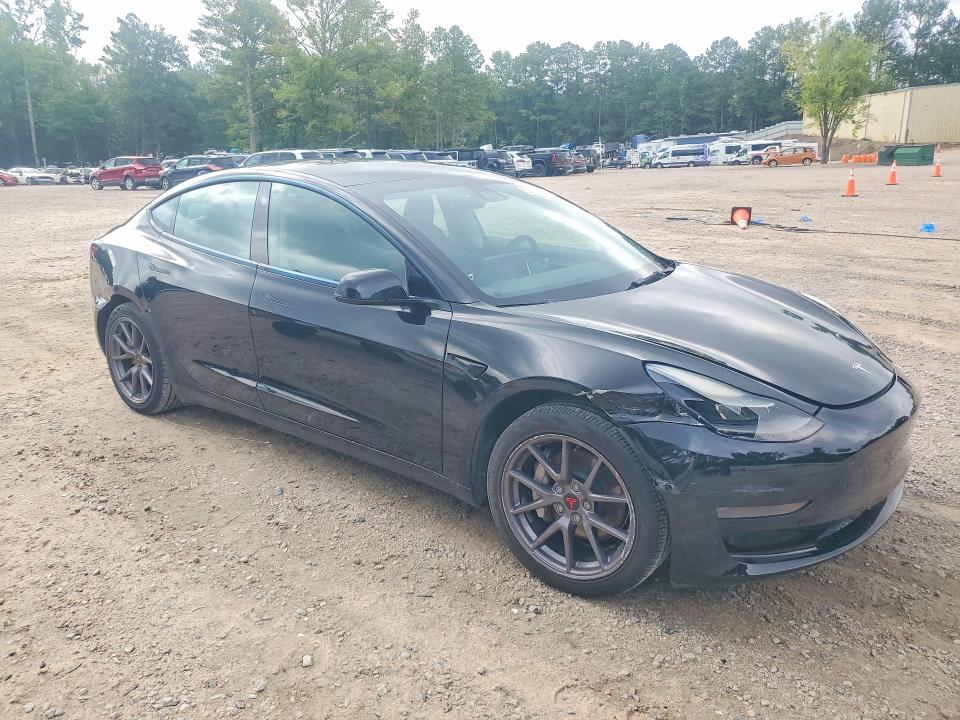 Photo 4 from auction – 2021 TESLA MODEL 3 with VIN 5YJ3E1EA0MF085984