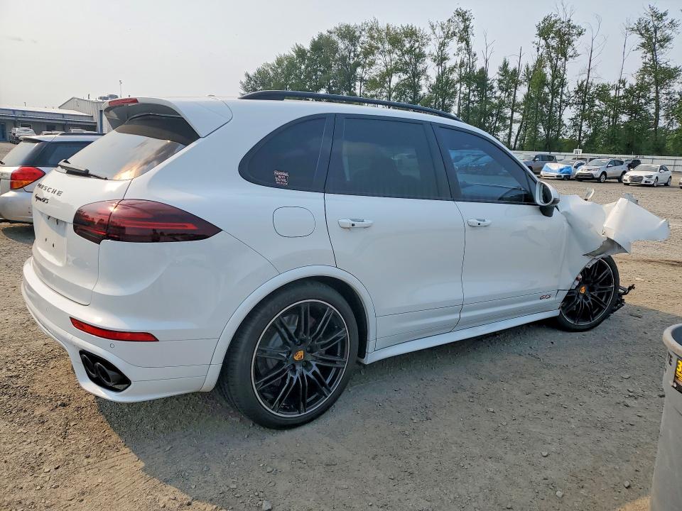 Photo 3 from auction – 2016 PORSCHE CAYENNE with VIN WP1AD2A21GLA76953