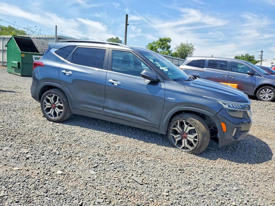 Photo 4 from auction – 2021 KIA SELTOS with VIN KNDETCA2XM7218149