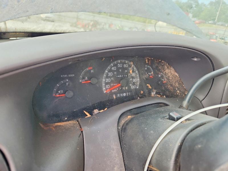 Photo 9 from auction – 1998 FORD F150 with VIN 2FTZX1726WCA48166