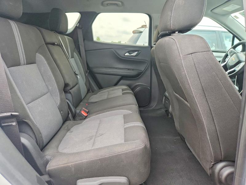 Photo 11 from auction – 2023 CHEVROLET BLAZER with VIN 3GNKBHR4XPS213605