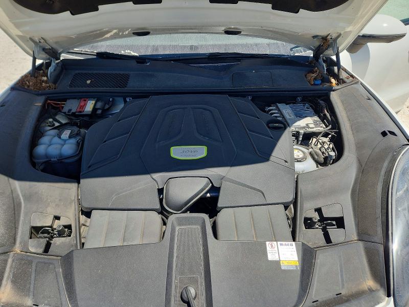 Photo 11 from auction – 2022 PORSCHE CAYENNE with VIN WP1BE2AY4NDA51039