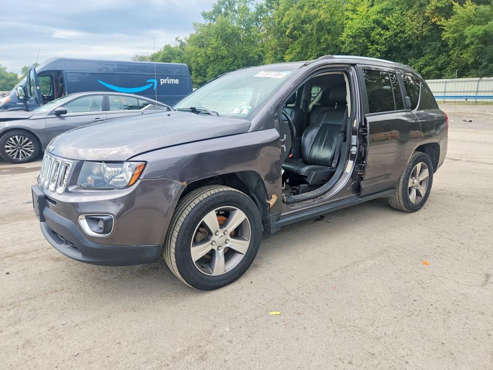 JEEP COMPASS 2017 with VIN 1C4NJDEBXHD152134 - Photo from auction