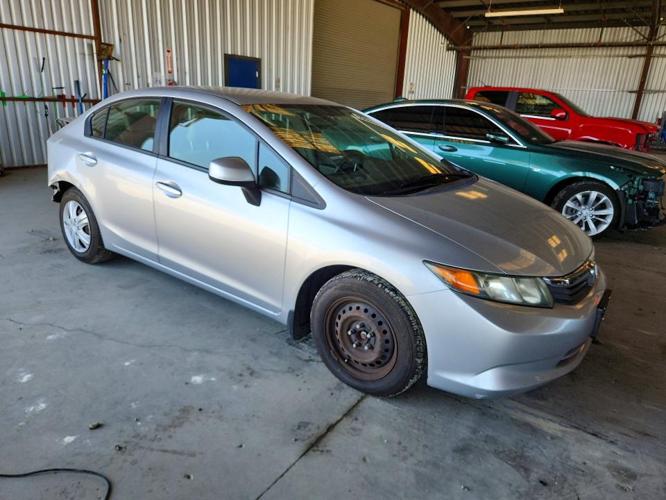 Photo 4 from auction – 2012 HONDA CIVIC with VIN 2HGFB2F5XCH612758
