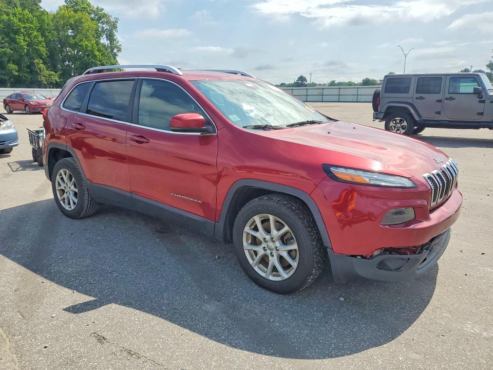 Photo 4 from auction – 2017 JEEP CHEROKEE with VIN 1C4PJLCB7HW640662