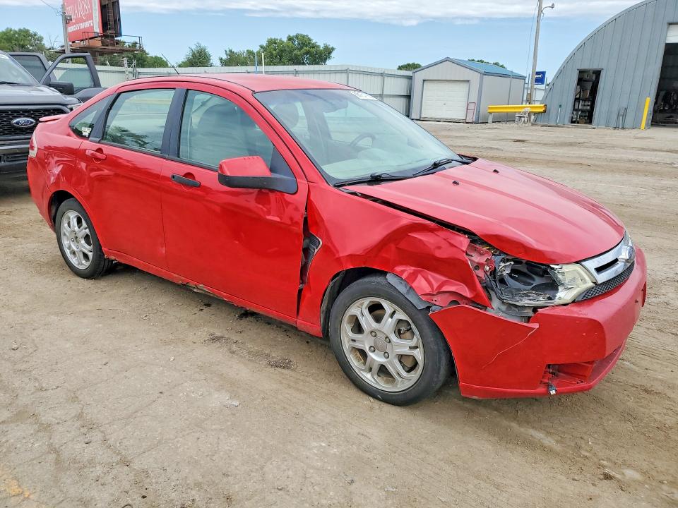 Photo 4 from auction – 2008 FORD FOCUS with VIN 1FAHP35N38W122418