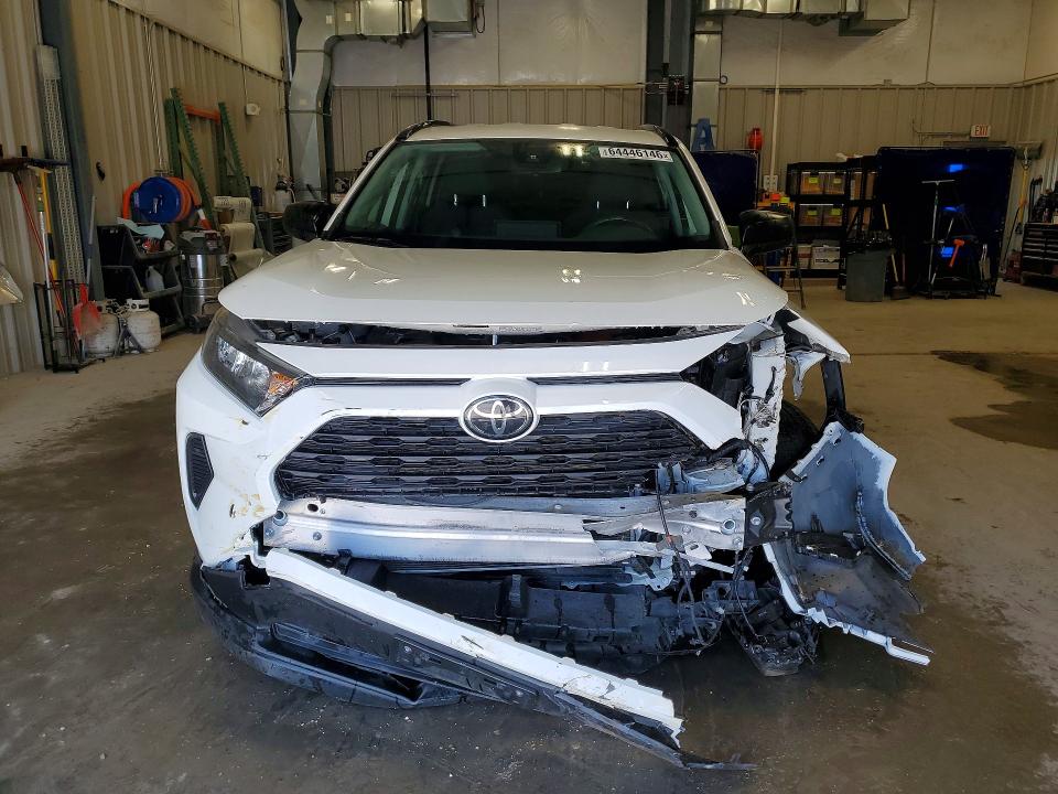 صورة رقم 5 من المزاد - 2019 TOYOTA RAV4 مع VIN JTMF1RFV4KD019029