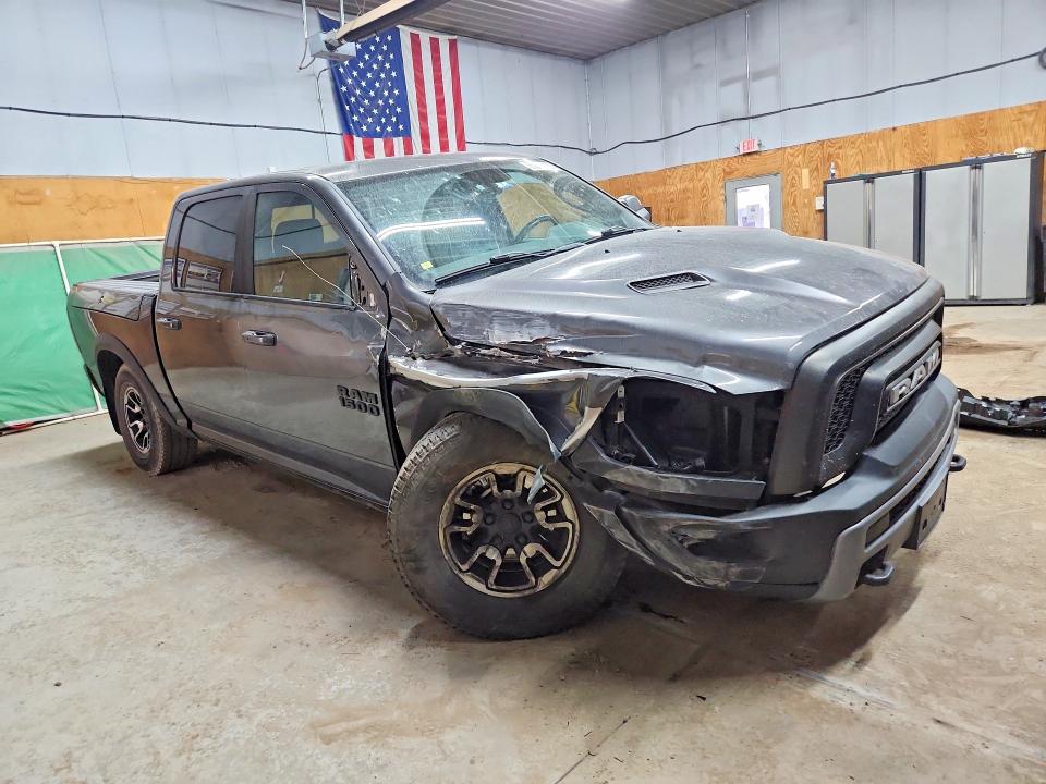 Photo 4 from auction – 2016 RAM 1500 with VIN 1C6RR7YTXGS289379