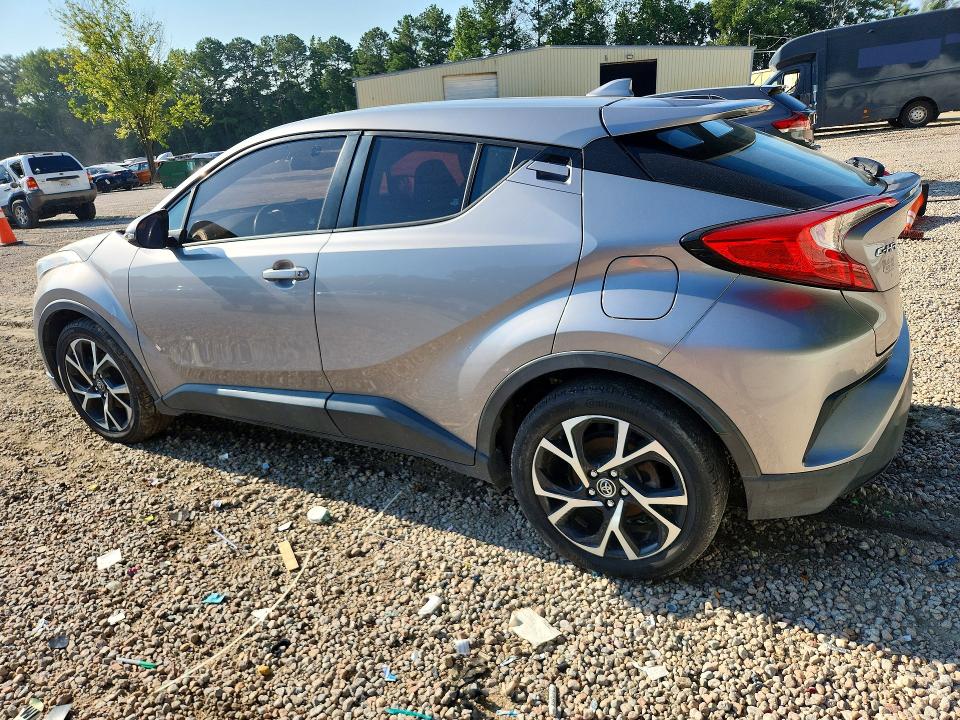 Photo 2 from auction – 2018 TOYOTA C-HR with VIN NMTKHMBX1JR025392