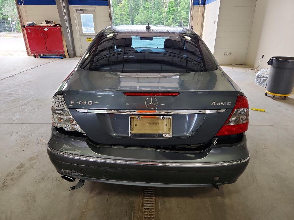 Photo 6 from auction – 2008 MERCEDES-BENZ E with VIN WDBUF87X08B240083