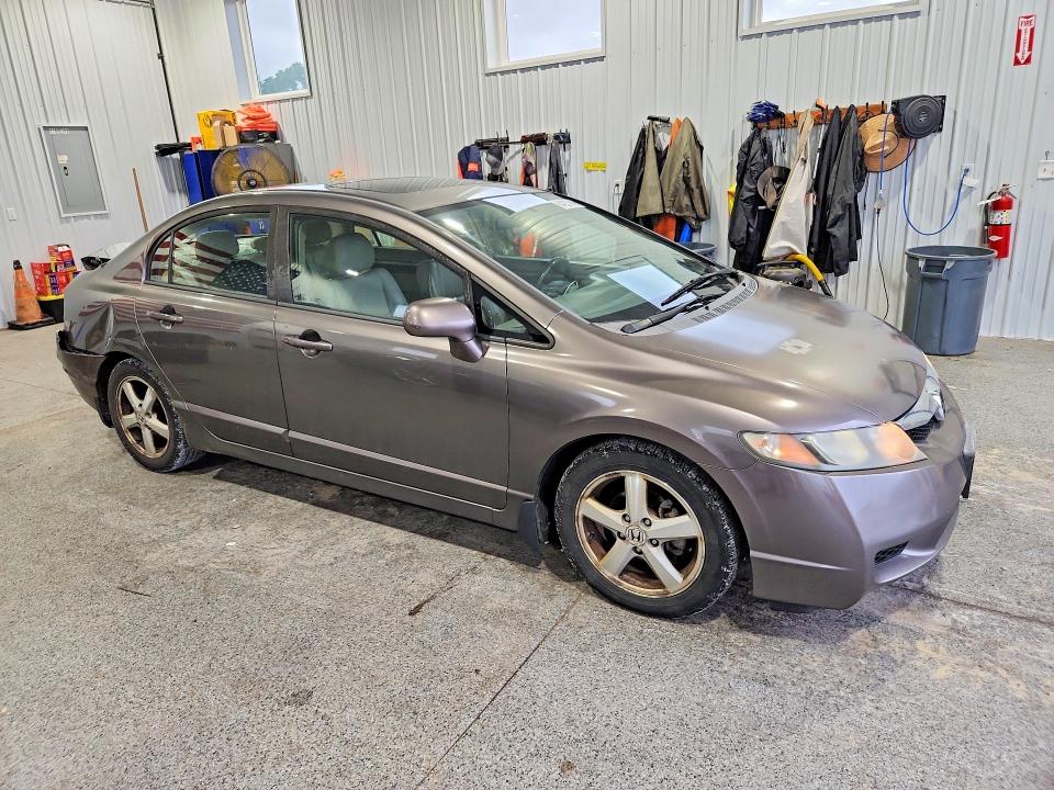 Photo 4 from auction – 2009 HONDA CIVIC with VIN 19XFA16979E015408