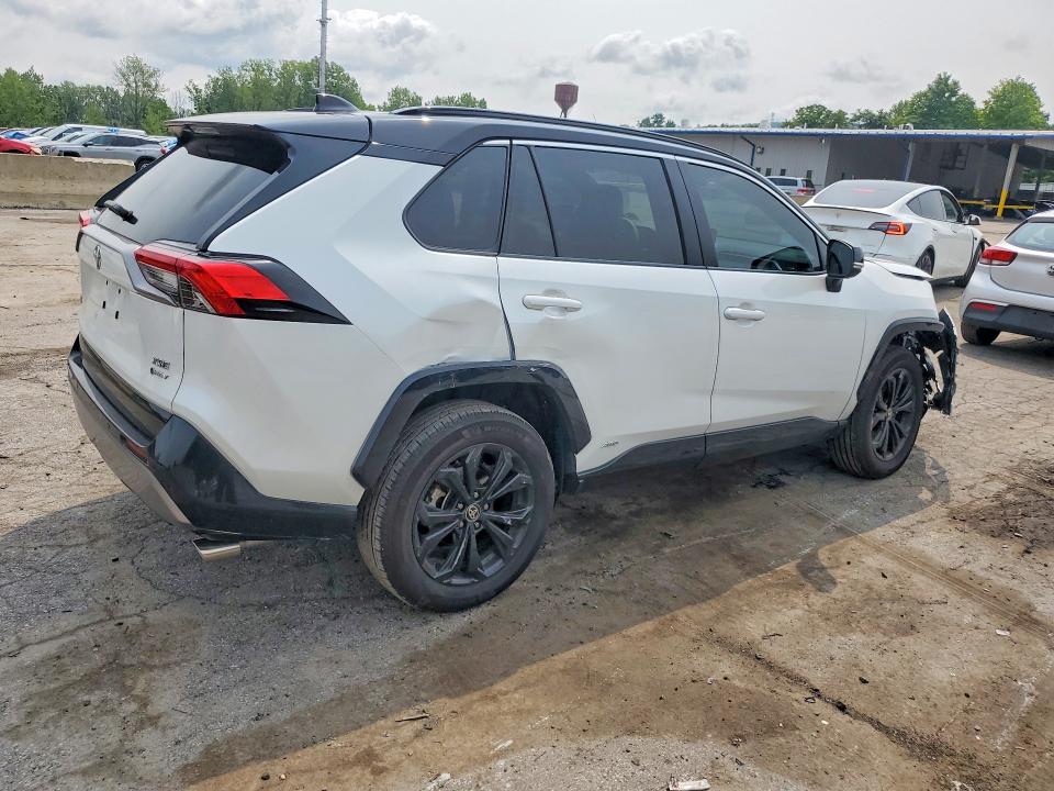 Foto 3 de la subasta – 2025 TOYOTA RAV4 con VIN 4T3E6RFV0SU199061
