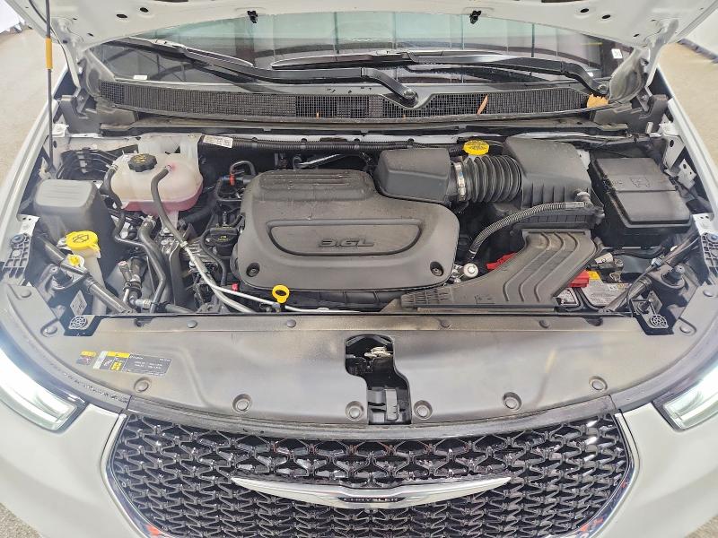 Photo 12 from auction – 2026 CHRYSLER PACIFICA with VIN 2C4RC1BG6TR261061