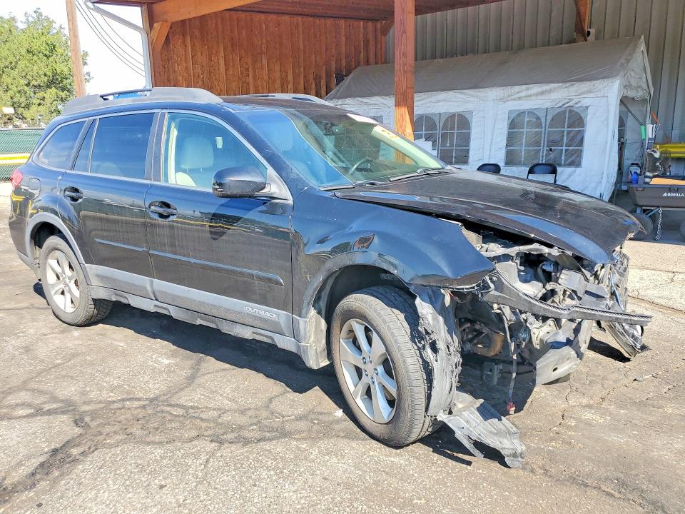 Photo 4 from auction – 2014 SUBARU OUTBACK with VIN 4S4BRDLC5E2322930