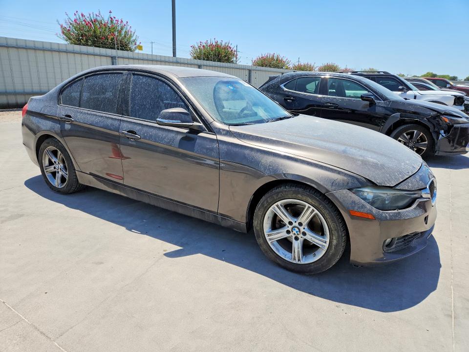 Photo 4 from auction – 2013 BMW 328 with VIN WBA3B3C58DF537652