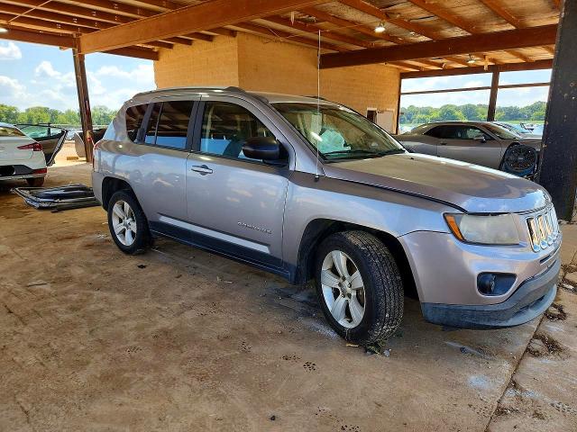 Photo 4 from auction – 2016 JEEP COMPASS with VIN 1C4NJCBA4GD634053
