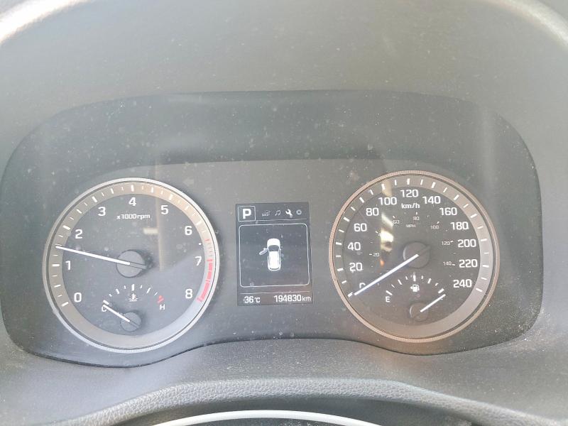 Photo 9 from auction – 2016 HYUNDAI TUCSON with VIN KM8J3CA47GU167100