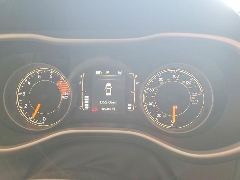 Photo 9 from auction – 2018 JEEP CHEROKEE with VIN 1C4PJMLX1JD522500