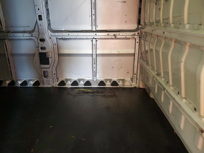 Photo 11 from auction – 2016 RAM PROMASTER 2500 with VIN 3C6TRVDD0GE102968