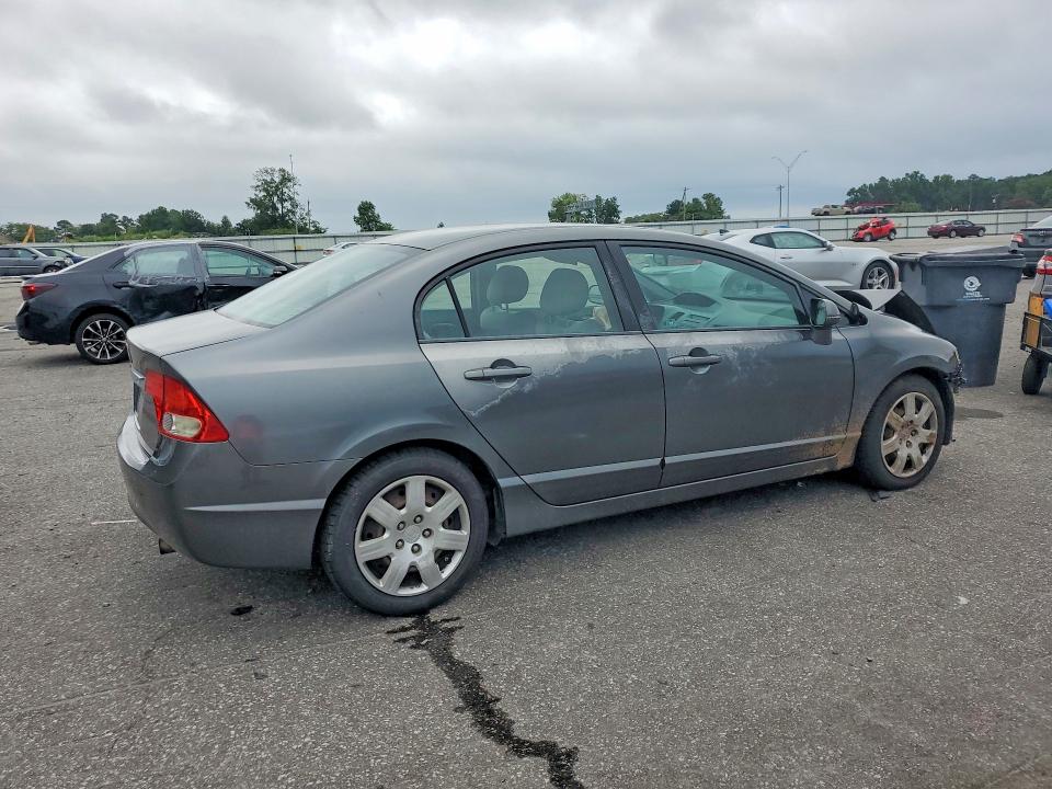 Photo 3 from auction – 2010 HONDA CIVIC with VIN 2HGFA1F59AH512158