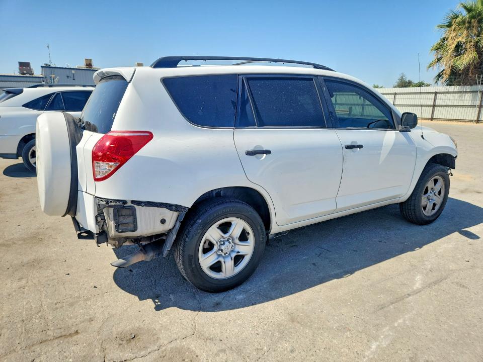 Photo 3 from auction – 2007 TOYOTA RAV4 with VIN JTMZD35V875076211