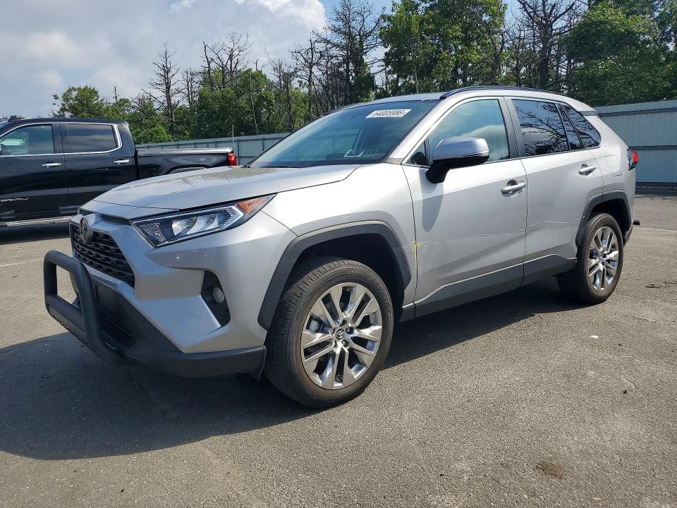 TOYOTA RAV4 2020 with VIN 2T3A1RFV8LW115910 - Photo from auction