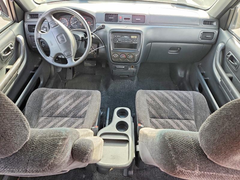 Photo 8 from auction – 2000 HONDA CR-V with VIN JHLRD2849YC011915