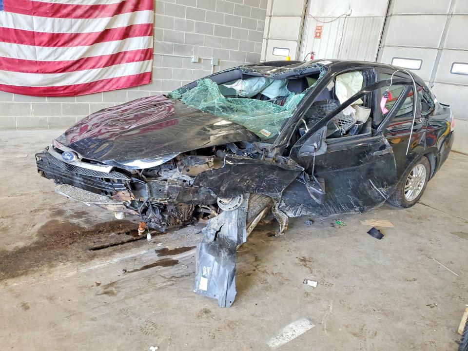 FORD FOCUS 2011 with VIN 1FAHP3FN6BW175720 - Photo from auction