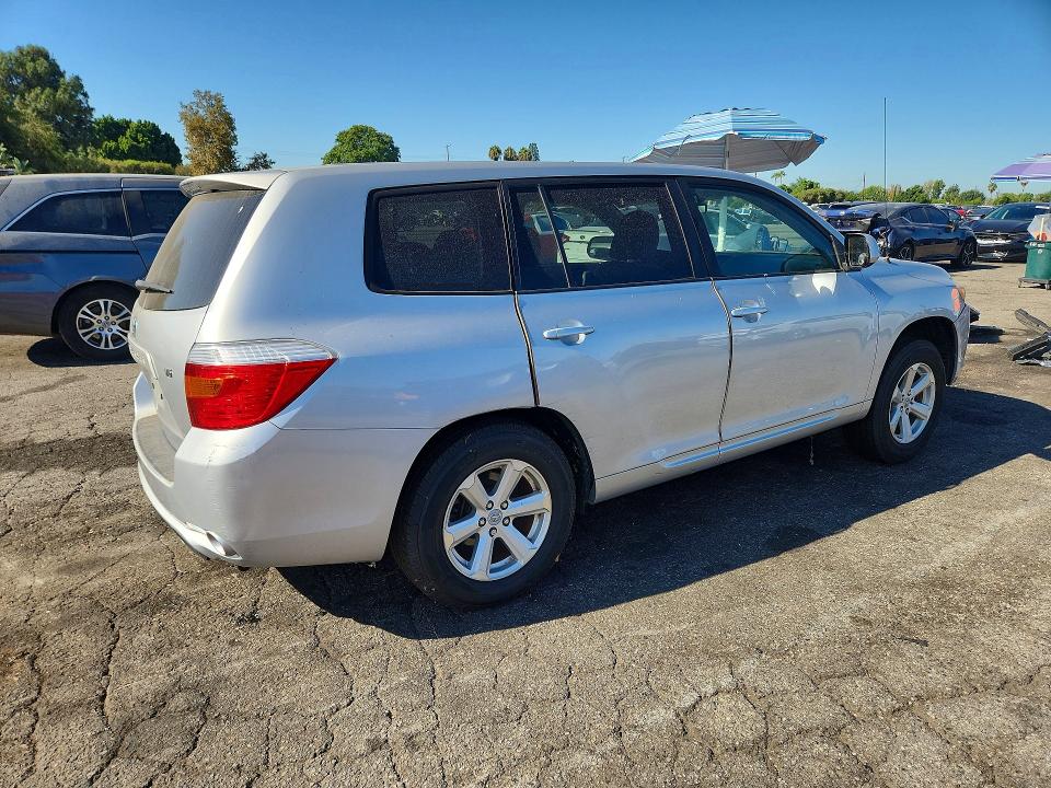 Photo 3 from auction – 2008 TOYOTA HIGHLANDER with VIN JTEDS41A482022671