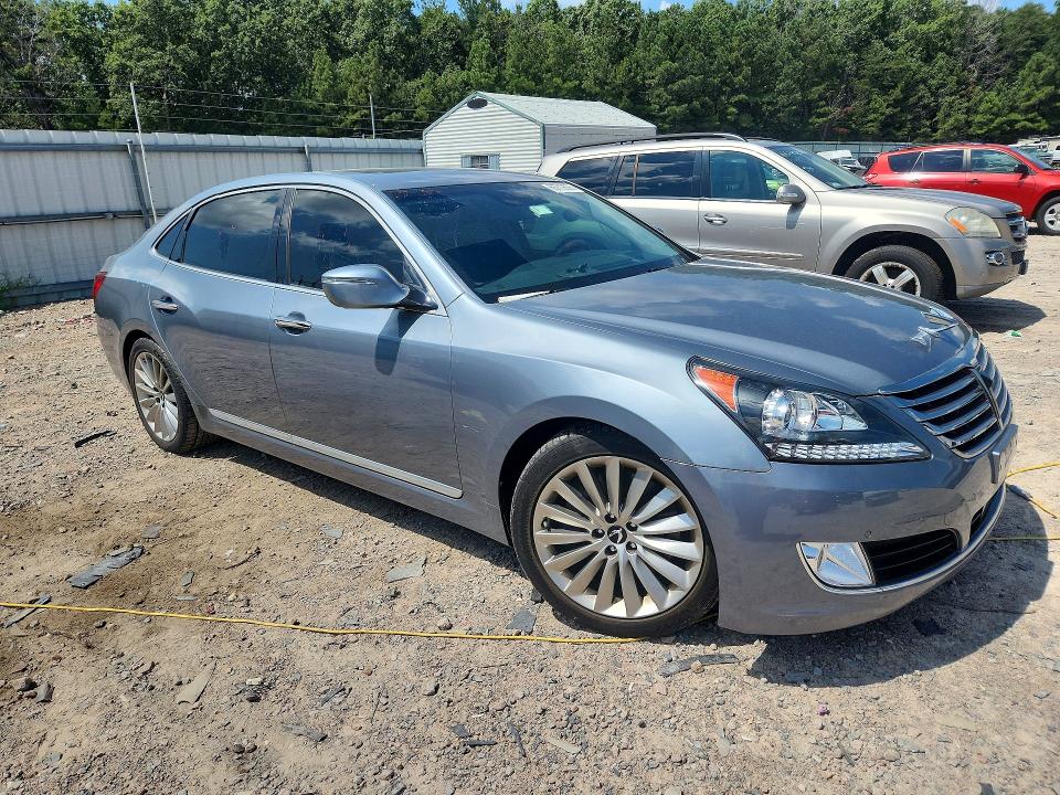 Photo 4 from auction – 2016 HYUNDAI EQUUS with VIN KMHGH4JH5GU102573