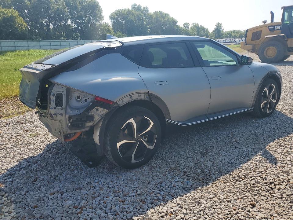 Photo 3 from auction – 2022 KIA EV6 with VIN KNDC3DLC8N5029192