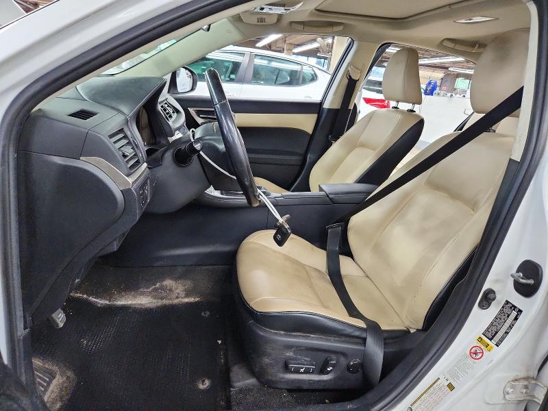 Photo 7 from auction – 2014 LEXUS CT with VIN JTHKD5BH8E2174681