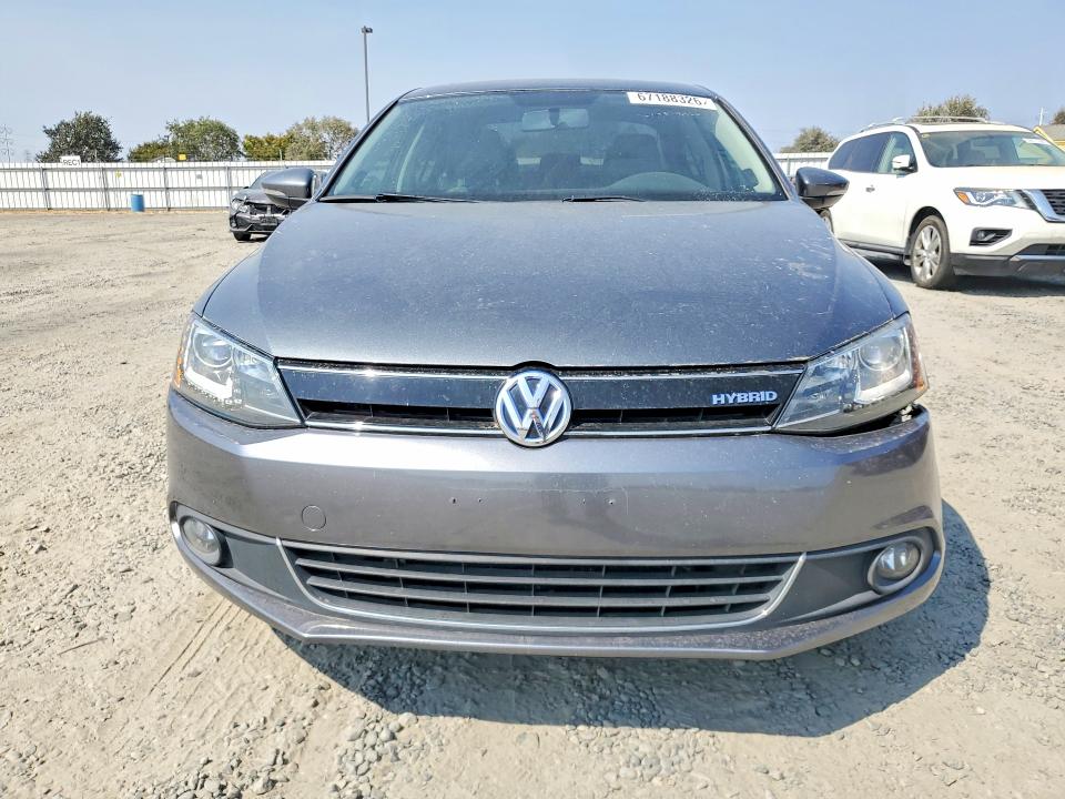 Photo 5 from auction – 2013 VOLKSWAGEN JETTA with VIN 3VW637AJ7DM233178