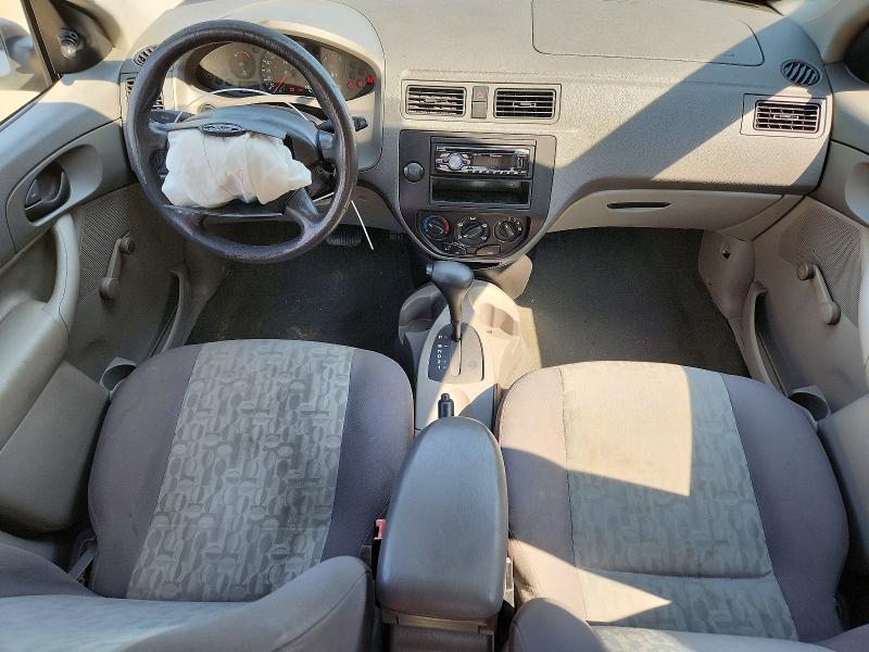 Photo 8 from auction – 2005 FORD FOCUS with VIN 1FAFP34N95W236914