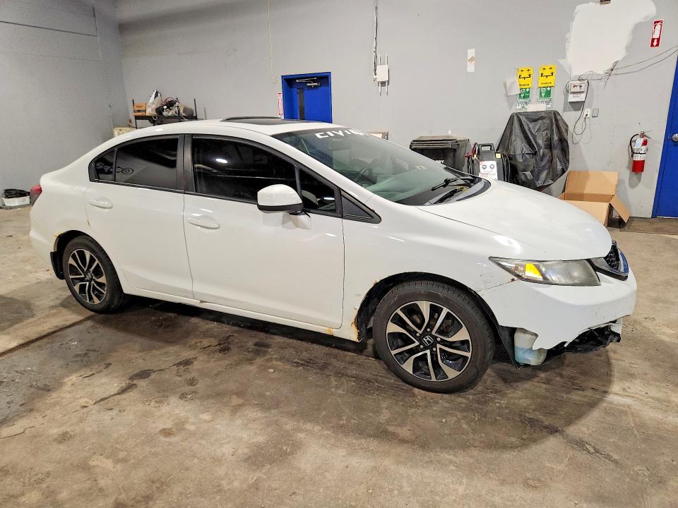 Photo 4 from auction – 2013 HONDA CIVIC with VIN 2HGFB2E57DH031902