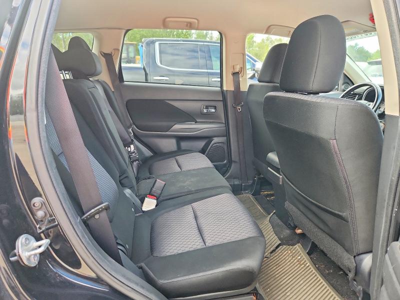 Photo 11 from auction – 2014 MITSUBISHI OUTLANDER with VIN JA4AD2A31EZ601721