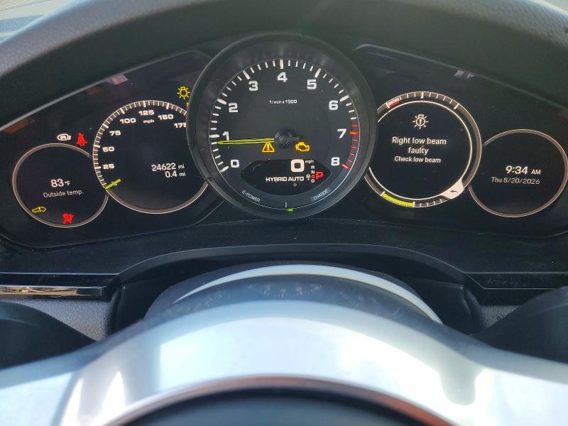 Photo 9 from auction – 2022 PORSCHE CAYENNE with VIN WP1BE2AY8NDA51058