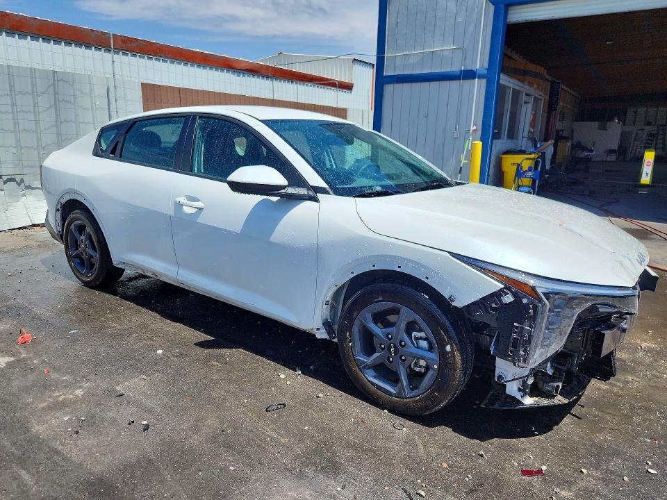 Photo 4 from auction – 2026 KIA K4 with VIN 3KPFT4DE5TE299351