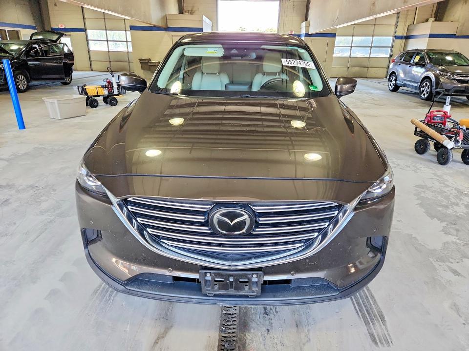 Photo 5 from auction – 2018 MAZDA CX-9 with VIN JM3TCBCY4J0229209