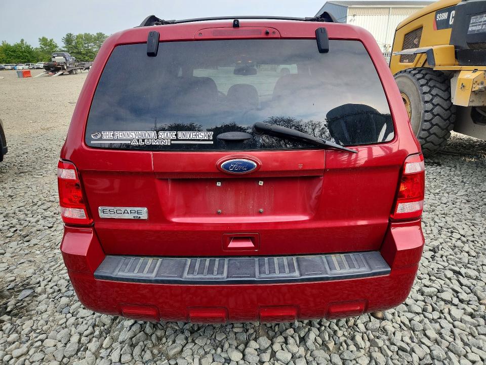 Снимка 6 от търг – 2011 FORD ESCAPE с VIN 1FMCU9D7XBKB09176