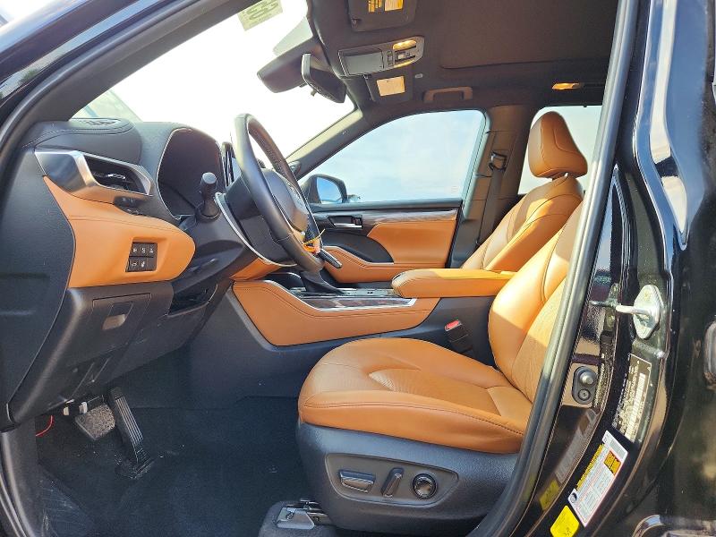 Photo 7 from auction – 2023 TOYOTA HIGHLANDER HYBRID with VIN 5TDEBRCH3PS597965