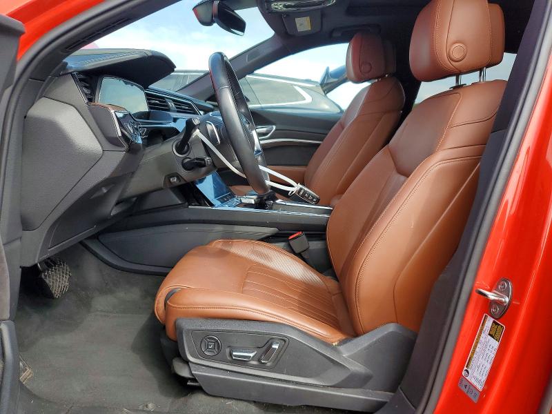 Zdjęcie 7 z aukcji – 2019 AUDI E-TRON z VIN WA1VABGE4KB009821